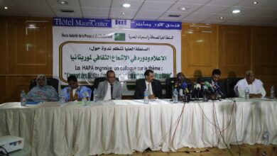 صورة ولد مدو يؤكد على أهمية دور الإعلام في التعريف بالبلد