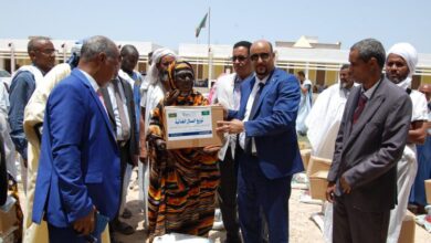 صورة توزيع 500 سلة غذائية على شيوخ محاظر وأسر متعففة بنواكشوط