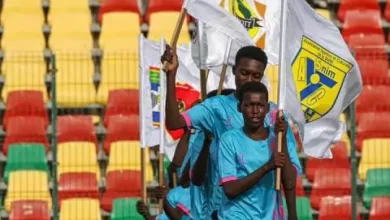 صورة مستفيدا من خطأ كانصادو.. أنتو كيفه يحتل صدارة الدورى في بداية مشواره