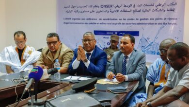 صورة مسؤول حكومي يدعو لتغيير وضعية تسيير شبكات الماء في الترارزة