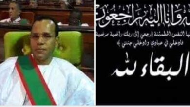 صورة نائب كيفه ولد الطالب ألمين يعزي في وفاة الوجيه البارز والإطار لحبيب ولد زيدان ( تعزية )