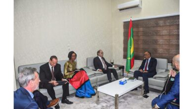 صورة وزير المالية يستقبل وفدا من صندوق النقد الدولي
