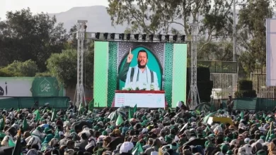 صورة صنعاء: مئات الآلاف يتظاهرون تنديدا بالضربات الأمريكية البريطانية ضد الحوثيين باليمن