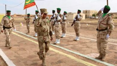 صورة قائد الأركان العامة للجيوش يشرف على تبادل المهام بالمنطقة العسكرية السابعة