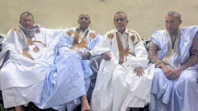 صورة نواذيبو: ولد أحمد الوقف يلتقي كتلة الانتماء الوطني بقيادة أمينها العام أكيه ولد  دب ولد الشيخ