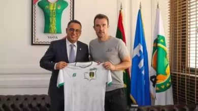 صورة غاراي يعلن قائمة “المرابطون” المستدعاة للبطولة الدولية للشباب بالجزائر