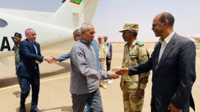 صورة وزير الدفاع: الجيش على أهبة الاستعداد لحماية المواطنين