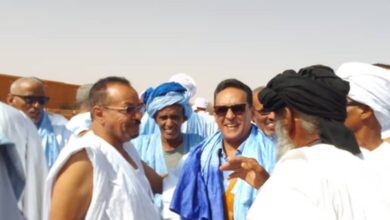 صورة قادة جماعة المركز يصلون تجكجة لاستقبال بعثة حزب الإنصاف (تفاصيل)