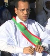 صورة زعيم حلف الوفاء يصل كيفة لتعبئة مناصريه لزيارة الرئيس غزواني