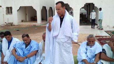 صورة النائب لمرابط ولد الطالب ألمين يجتمع بقادة مجموعات حلفه تحضيرا لمهرجان حاشد داعم لغزواني