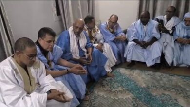 صورة ووجهاء بقرى مختلفة بالحوض الغربي بعلنون عم دعمهم للرئيس غزواني (فيديو)