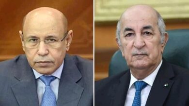 صورة غزواني يجرى مكالمة هاتفية مع نظيره الجزائري