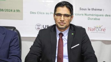 صورة وزير تمكين الشباب والرياضة والخدمة المدنية يشرف على انطلاق فعاليات تخليد اليوم الدولي للشباب