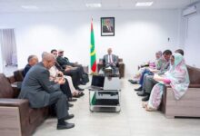 صورة وزير الصحة يستقبل بمكتبه مجموعة العمرو للاستشارات الهندسية