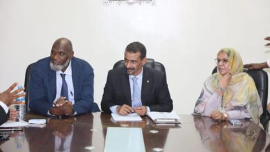 صورة وزير الثقافة يزور المؤسسات التابعة للقطاع ويدعو لتبني مبدأ المعيارية والشفافية في إدارة الشأن