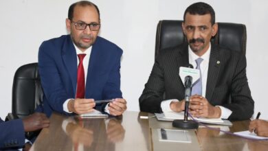 صورة وزير الثقافة الفنون والاتصال الناطق الرسمي باسم الحكومة يزور مؤسسات تابعة لقطاعه