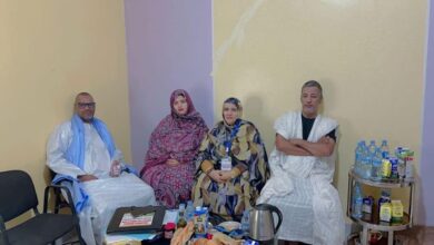 صورة المدير الناشر لمؤسسة المحقق يطلع بعثة الهابا على أنشطة المؤسسة وأهدافها