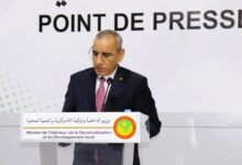 صورة وزير الداخلية يعلق على مشروع قانون لتعديل أحكام متعلقة بالأحزاب السياسية والحالة المدنية