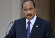 صورة الرئيس السابق ولد عبد العزيز يلوّح بالكشف عن تفاصيل “غير مريحة” ويدافع عن نفسه أمام المحكمة