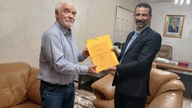 صورة وزير الثقافة والفنون يستقبل عالم الآثار الفرنسي روبير فيرني