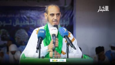 صورة زعيم المعارضة يدعو لتهيئة الأجواء السياسية قبل الحوار المرتقب