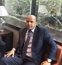 صورة الإطار محمد الأمين ولد محمد آبه ينهي أزمة العطش بقرية انتاكش بولاية تكانت (فيديو)