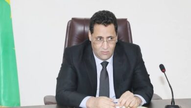 صورة الوزير الأول يترأس اجتماع اللجنة الوزارية المكلفة بحقوق الإنسان (صور)