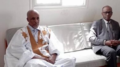 صورة تنصيب حمه ولد آلويمين رئيسًا للغرفة الوطنية للصناعة التقليدية والحرف