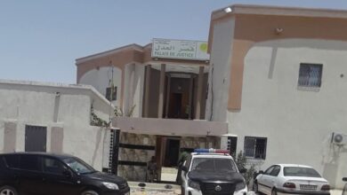 صورة الإعلان عن وفاة محام أثناء انطلاق الدورة الجنائية بمحكمة نواكشوط الشمالية