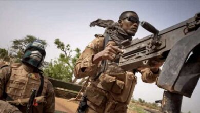 صورة القوات المالية تُحيّد ثلاثة قادة إرهابيين وتُحبط كمينًا في تمبكتو