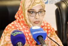 صورة وزير البيئة والتنمية المستدامة تعلن عن تخصيص 20 مليار أوقية للبرنامج الاستعجالي بولاية تكانت (فيديو)