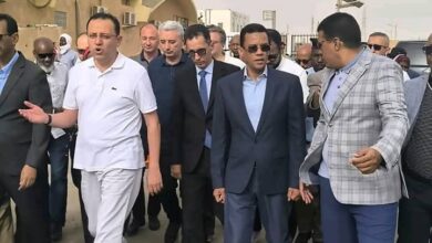 صورة وزير الصيد الموريتاني ونظيره التركي يزوران سوق السمك بنواكشوط