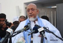 صورة توقيف رئيس حزب جبهة التغيير الوزير السابق سيدنا عالي ولد محمد خونه