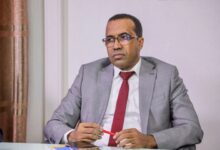 صورة الأمين العام لوزارة المياه يستقبل وفدًا من الهيئة الوطنية للرقابة الفنية على المنشآت المائية الجزائرية (صور)