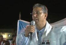 صورة النائب عمار ولد أحمد سعيد يلتقي الوزير الأول لبحث أزمة المياه في مدينة لعيون