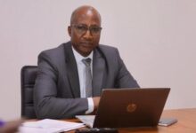 صورة محمد ولد الوداني يهنئ الدكتور موسى ولد عبد الله بمناسبة تعيينه مكلفًا بمهمة في وزارة الصحة