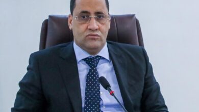 صورة الوزير الأول يأمر بتفعيل اللائحة السوداء للمخالفين في الصفقات العمومية