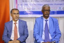 صورة المنظمات المدافعة عن حقوق ذوي المهق ومفوضية حقوق الإنسان يُخلّدان اليوم الدولي للتوعية بالمهق (صور)