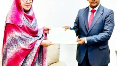 صورة الدكتور سيد أحمد بونعامه يستلم مهامه مديرا مساعدا للمعهد العالي المهني للغات والترجمة والترجمة الفورية