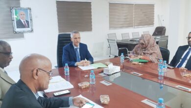 صورة مفوض حقوق الانسان و العمل الانساني و العلاقات مع المجتمع المدني يترأس اجتماع مجلس الرقابة (صور)