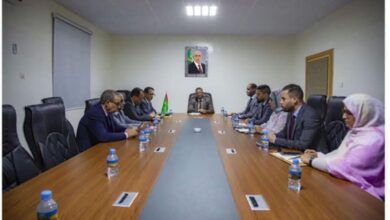 صورة الوزير يعقوب السالم فال يشيد بجهود لجان اللامركزية ويحث على التحضير للدورة المقبلة