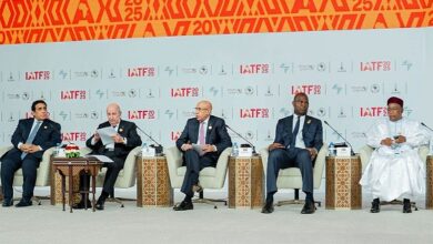 صورة الرئيس الغزواني يشارك في جلسة نقاشية بمعرض التجارة البينية الإفريقية بالجزائر