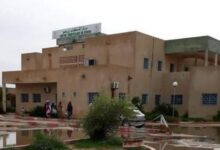 صورة وفاة طفلة وإصابة ثمانية من أسرتها بتسمم غذائي في جدر المحكن