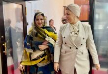 صورة وزيرة العمل الاجتماعي والطفولة والأسرة تُستقبل من طرف نظيرتها الجزائرية (صور)