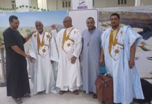 صورة رئيس مهرجان لحويطات الدولي يصل إلى تيندوف في زيارة ثقافية ودينية
