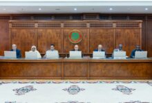 صورة مجلس الوزراء يصادق على مراسيم جديدة ويهنئ العمال على تنظيم التمثيلية النقابية (بيان)