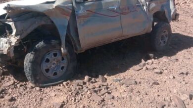 صورة وفاة سائق بعد انقلاب سيارة كان يقلها على مرتفع ولد ابنو بولاية آدرار شمال البلاد