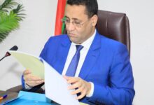 صورة الوزير الأول يترأس اجتماعا لللجنة الوطنية لمكافحة السيدا بمباني الوزارة الأولى (صور)
