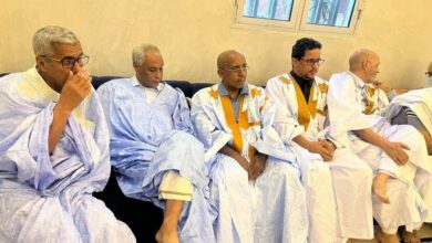 صورة شخصيات وطنية تخلّد الذكرى السادسة لرحيل المفكر والسياسي محمد يحظيه ولد ابريد الليل (صور)