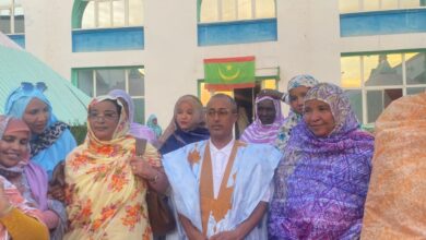 صورة كيفة: المجتمع المدني ينظم حفل وداع لمستشار الوالي المكلف بالشؤون الإدارية والأمنية سيدي محمد سيدات (صور)